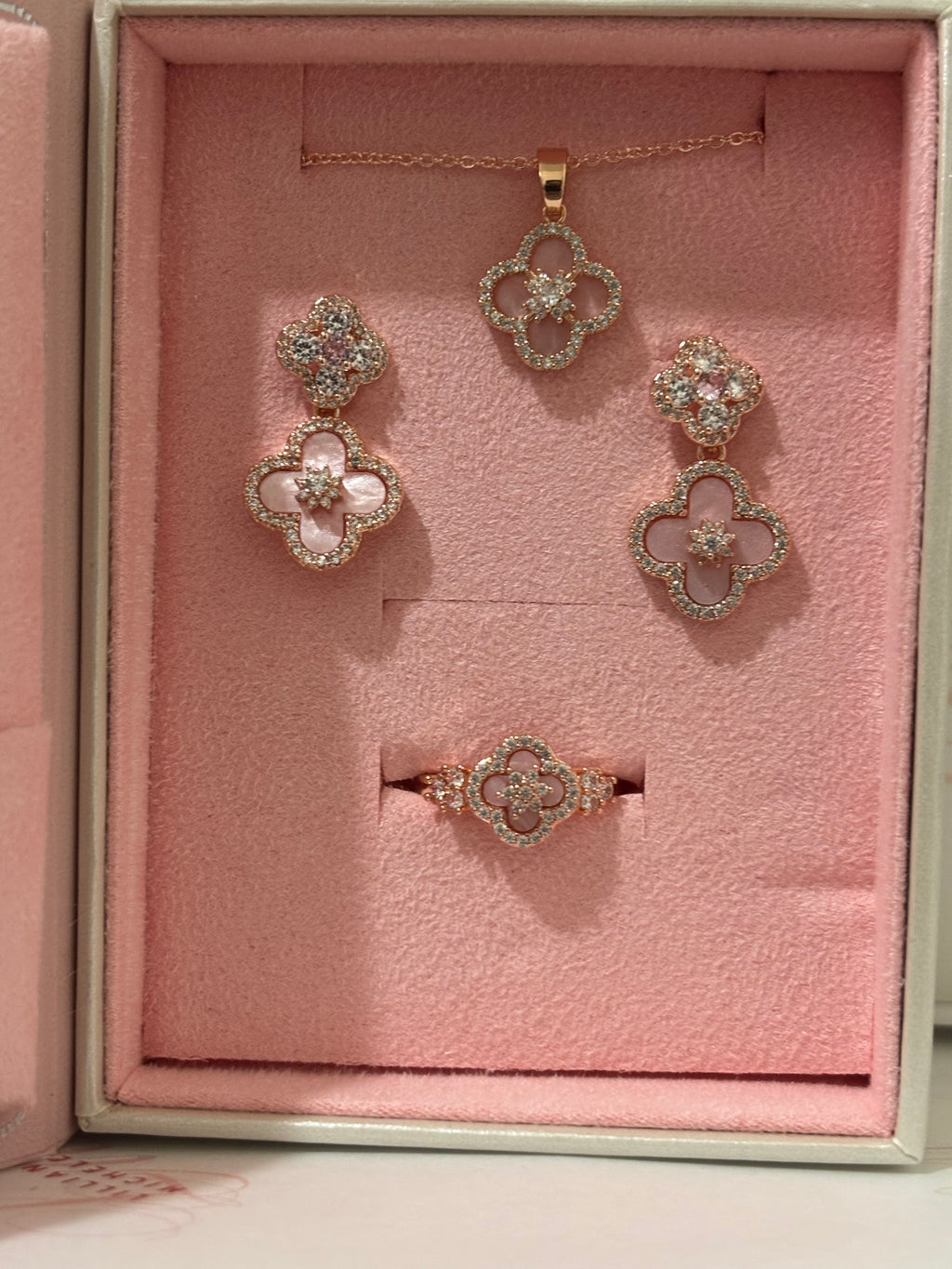 Pink Clover Set